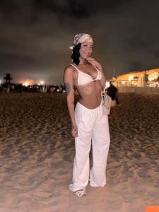 643388749: Chica busca chico en Granada