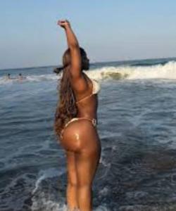 647228952: Chica busca chico en Almería