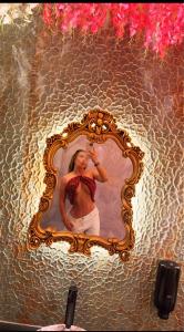 657464306: Chica busca chico en Sevilla