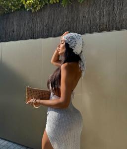 610870644: Chica busca chico en Madrid