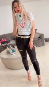 673079540: Chica busca chico en Madrid