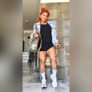 603952147: Chica busca chico en Sevilla