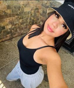 663334498: Chica busca chico en Madrid