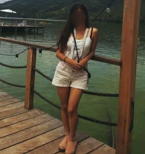 651578888: Chica busca chico en Madrid