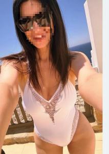 666413903: Chica busca chico en Ibiza