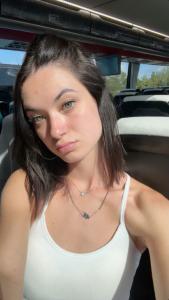 613975447: Chica busca chico en Alicante