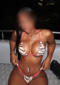 613459095: Chica busca chico en Huelva