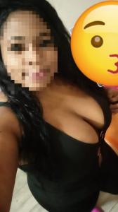 613683827: Chica busca chico en Barcelona