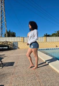641960248: Chica busca chico en Murcia