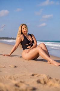 613490554: Chica busca chico en Valencia