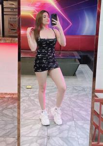 631590362: Chica busca chico en Tarragona