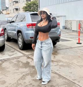 675418907: Chica busca chico en Orense