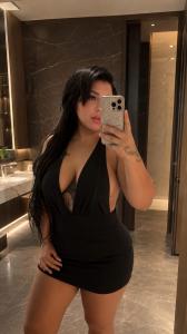 631147598: Chica busca chico en Barcelona