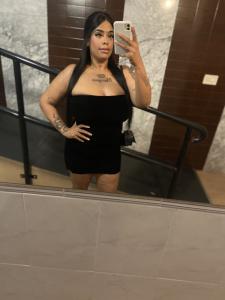 613898305: Chica busca chico en Alicante
