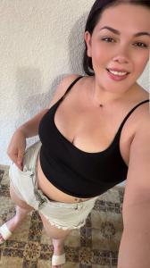 632040637: Chica busca chico en Barcelona