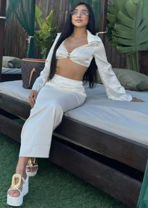 691386949: Chica busca chico en Madrid