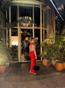 631516832: Chica busca chico en Barcelona