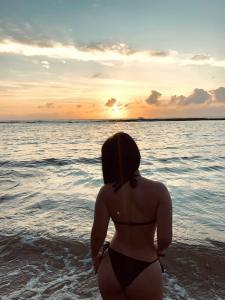 604204299: Chica busca chico en Sevilla