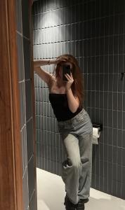 611334343: Chica busca chico en Madrid