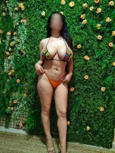 664874220: Chica busca chico en Madrid