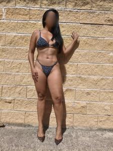 664874220: Chica busca chico en Madrid
