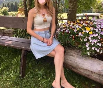 614177199: Chica busca chico en Ibiza