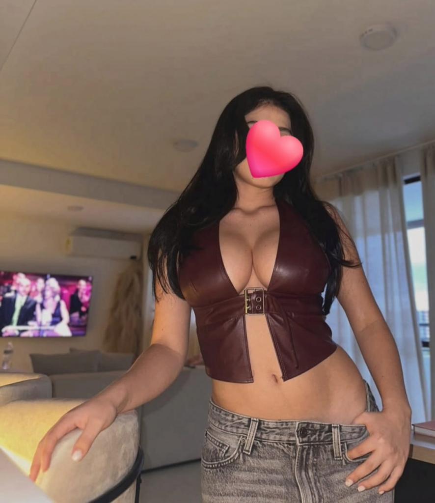 Chica busca chico en Cuenca: 