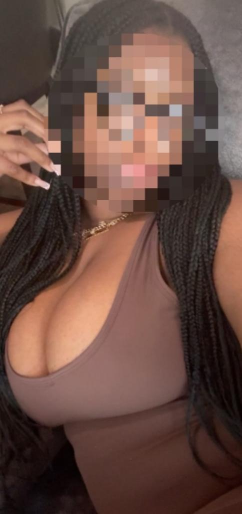 Chica busca chico en Murcia: 