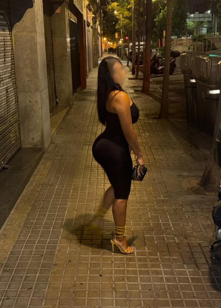 631742865: Chica busca chico en Mallorca