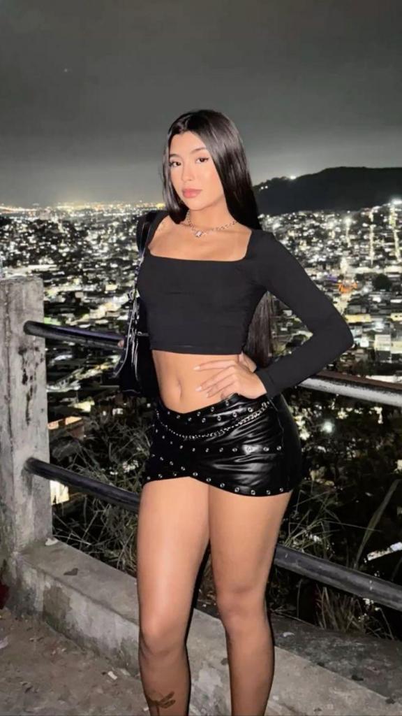 685222917: Chica busca chico en Málaga