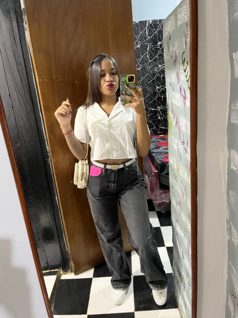 Chica busca chico en Sevilla: 
