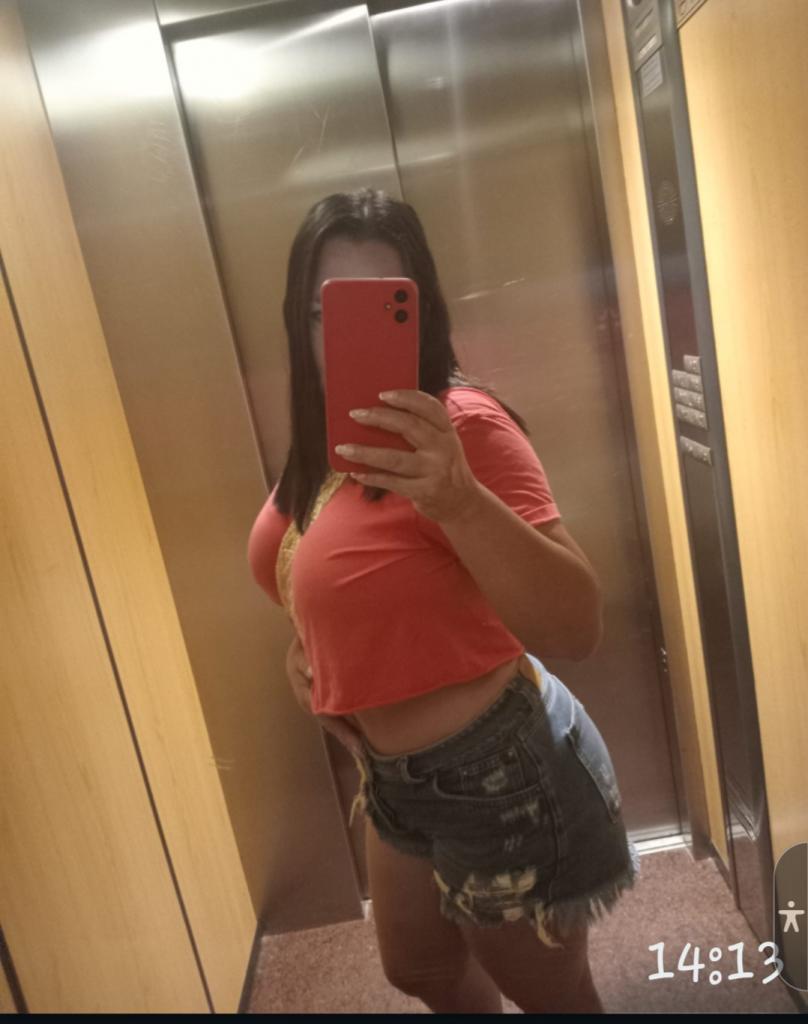 676935196: Chica busca chico en Guipúzcoa