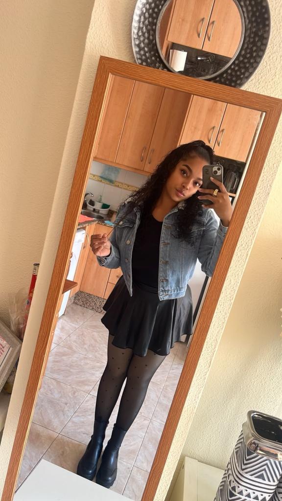 Chica busca chico en Murcia: 