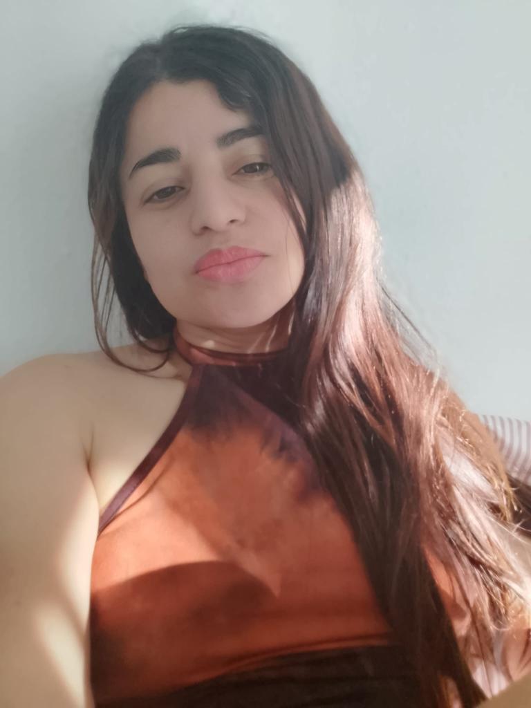 Chica busca chico en Córdoba: Chica busca chico