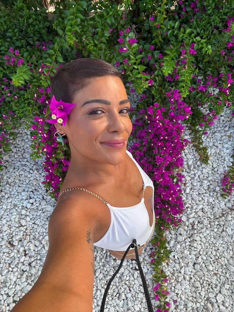 Chica busca chico en Ibiza: 