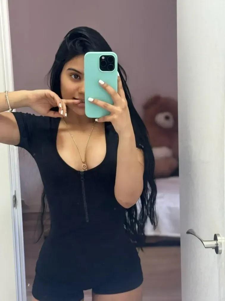 Chica busca chico en Granada: 