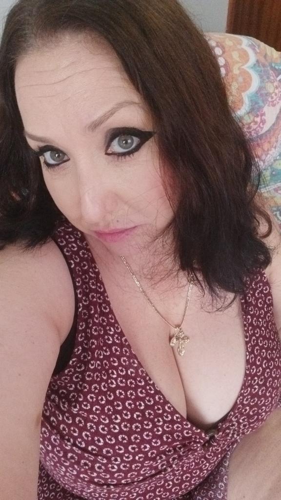 Chica busca chico en Almería: 