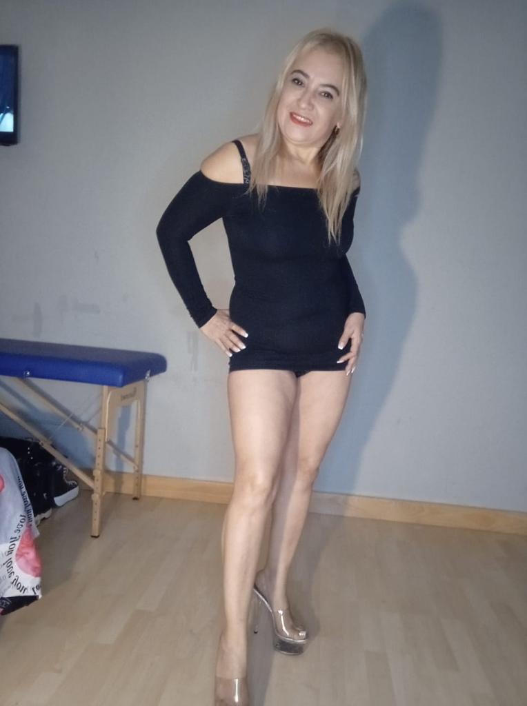 Chica busca chico en Lugo: 