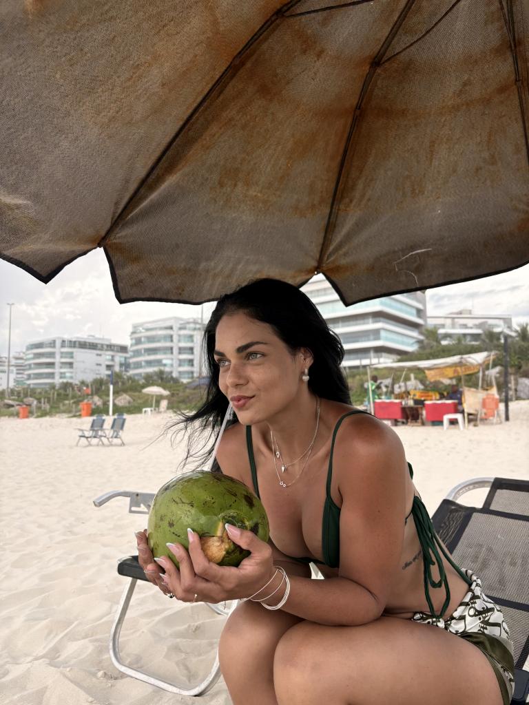 613755834: Chica busca chico en Málaga