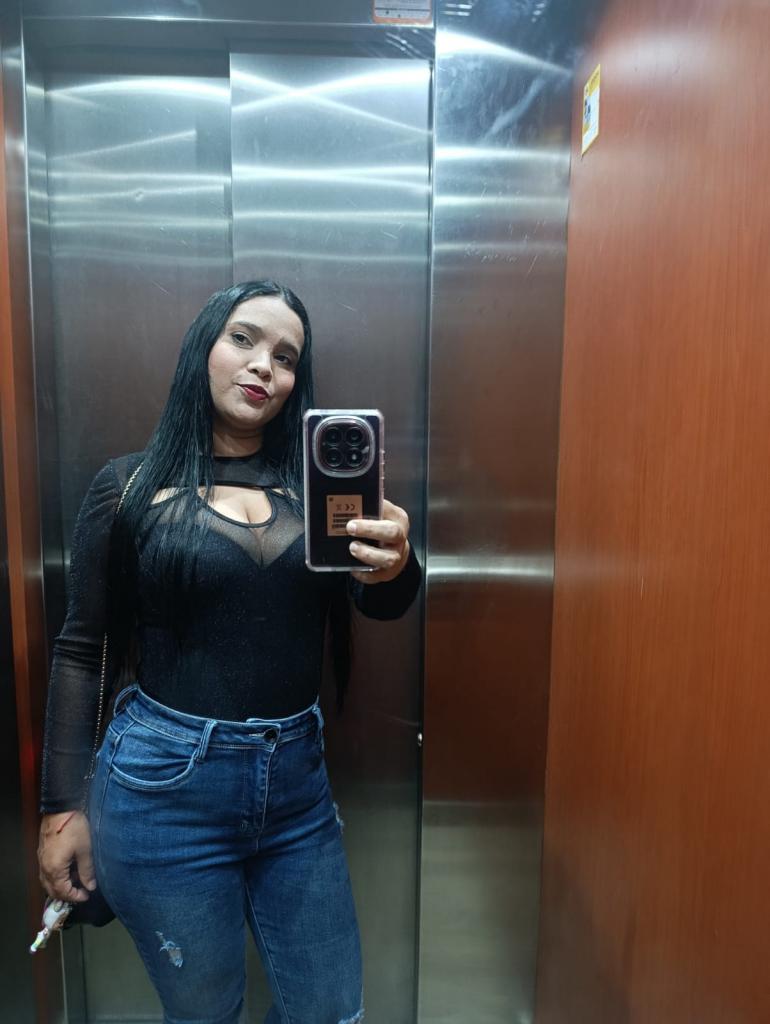 Chica busca chico en Sevilla: 