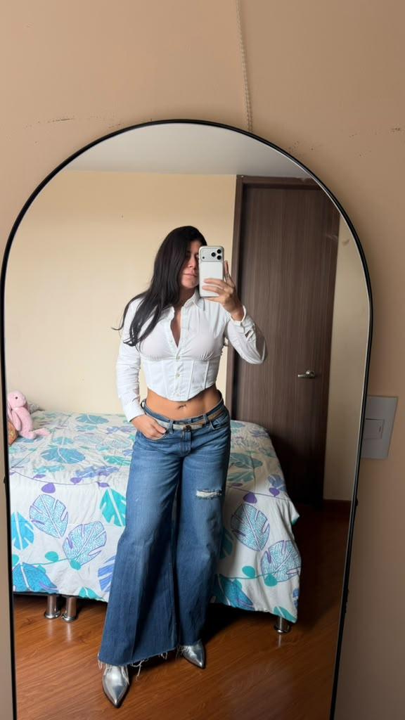 666314466: Chica busca chico en Ibiza