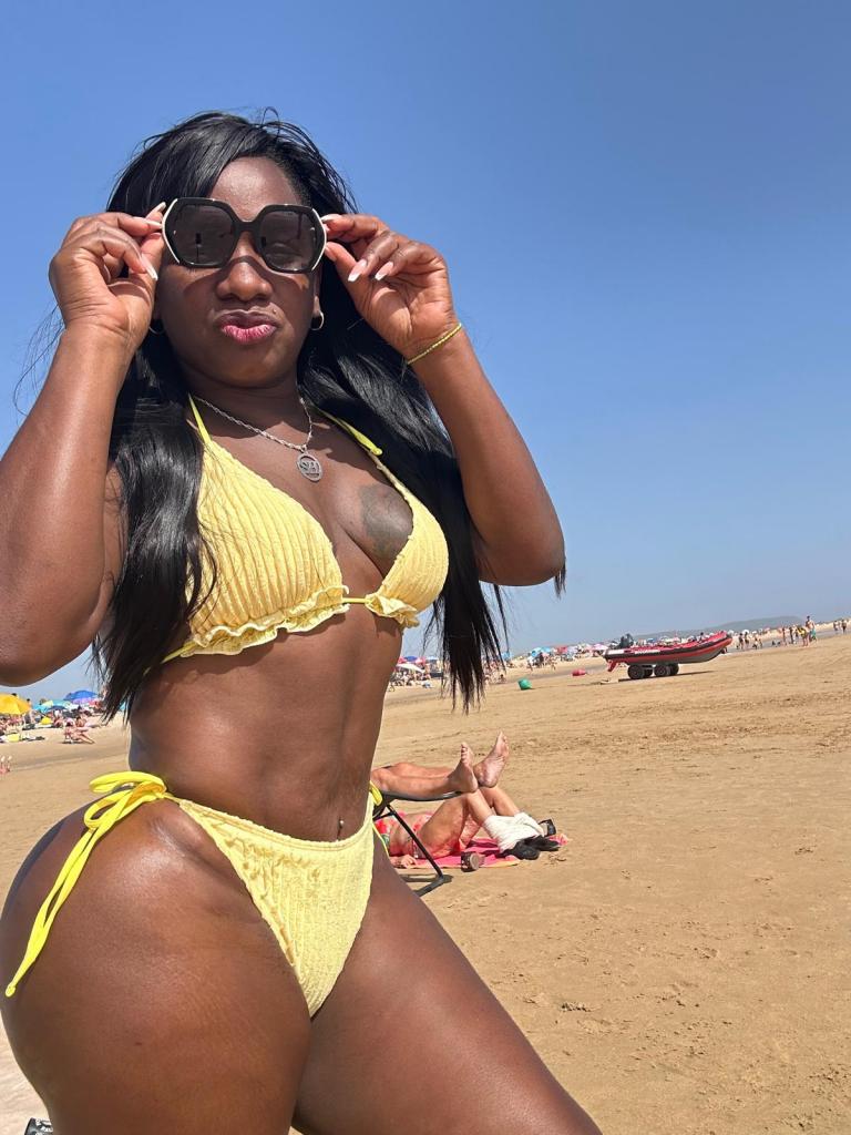 Chica busca chico en Cádiz: 