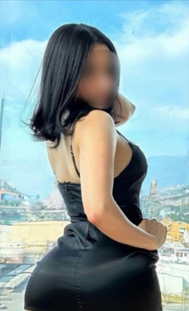 604288646: Chica busca chico en Valencia
