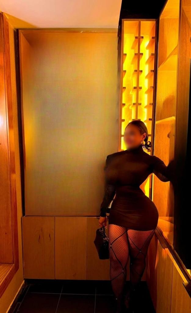 Chica busca chico en Tarragona: 