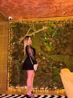 631516832: Chica busca chico en Barcelona