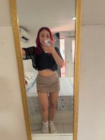 677261537: Chica busca chico en Valencia