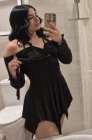 613830783: Chica busca chico en Gerona