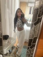 697761542: Chica busca chico en Tenerife