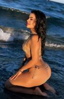 637959179: Chica busca chico en Madrid