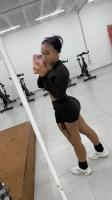 617260513: Chica busca chico en Barcelona